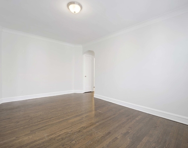 4406 W Altgeld Street - Photo Thumbnail 4