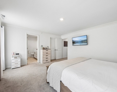 2629 Martini Street - Photo Thumbnail 15