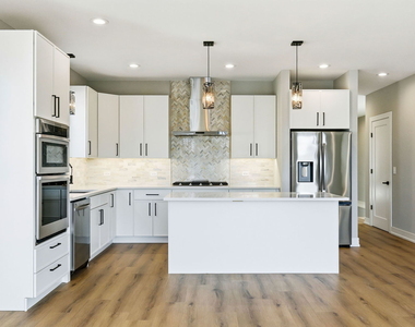 2724 Budd Street - Photo Thumbnail 8