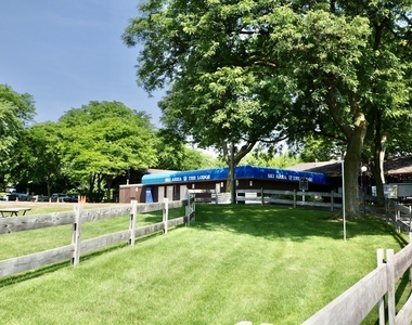 5880 Forest View Road - Photo Thumbnail 13