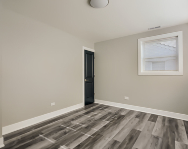 17636 Dixie Highway - Photo Thumbnail 9