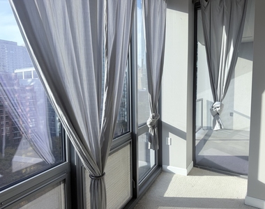 1235 S Prairie Avenue - Photo Thumbnail 9
