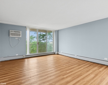 2200 S Stewart Avenue - Photo Thumbnail 7