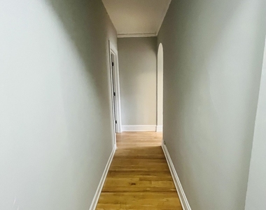 5852 W Higgins Avenue - Photo Thumbnail 8