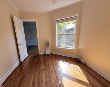 1470 W Winnemac Avenue - Photo Thumbnail 21