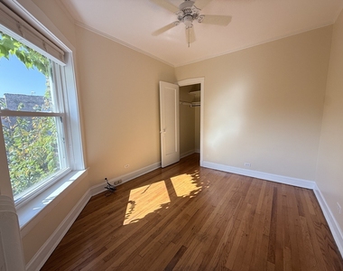 1470 W Winnemac Avenue - Photo Thumbnail 20