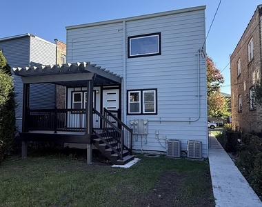 1640 Elmwood Avenue - Photo Thumbnail 8