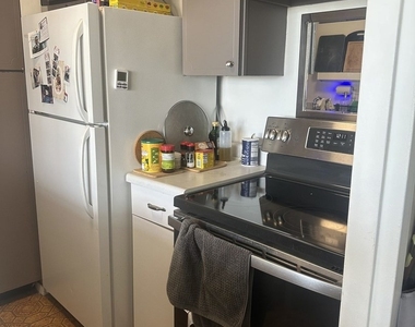 70 W Burton Place - Photo Thumbnail 6
