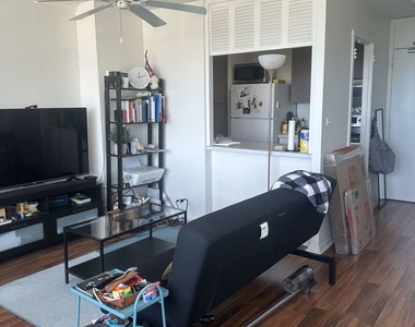 70 W Burton Place - Photo Thumbnail 5
