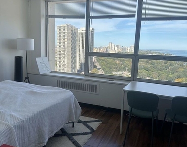 70 W Burton Place - Photo Thumbnail 2