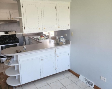 7810 Mayfield Avenue S - Photo Thumbnail 5