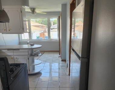 7810 Mayfield Avenue S - Photo Thumbnail 3