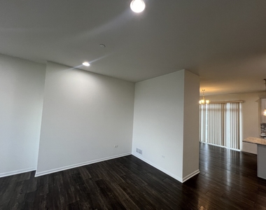 3s625 Camden Street - Photo Thumbnail 16