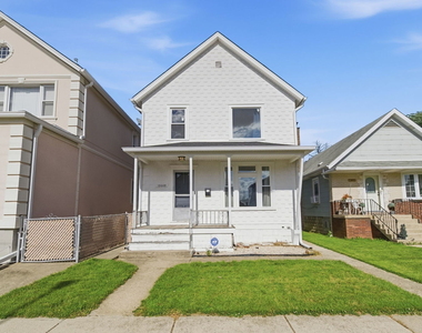 13009 Chicago Street - Photo Thumbnail 20