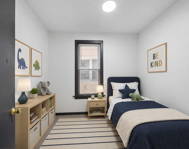 13009 Chicago Street - Photo Thumbnail 8