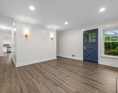33 S June Terrace - Photo Thumbnail 4