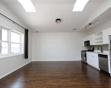 519 S Maplewood Avenue - Photo Thumbnail 1