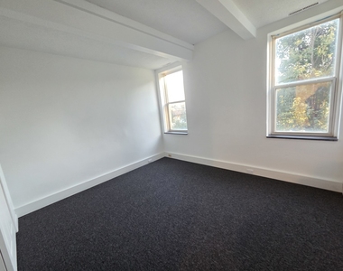 106 N 7th Street - Photo Thumbnail 5