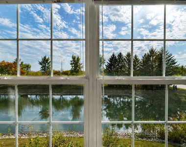 2738 Rockport Lane - Photo Thumbnail 18