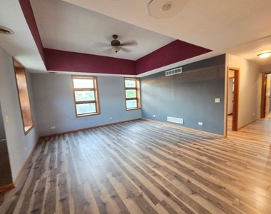 709 Franklin Street - Photo Thumbnail 5