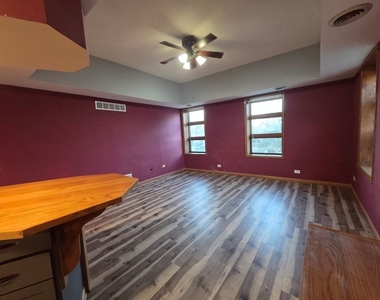 709 Franklin Street - Photo Thumbnail 2