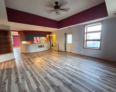 709 Franklin Street - Photo Thumbnail 6