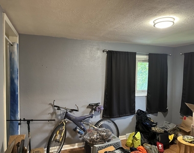 1355 Spector Road - Photo Thumbnail 8