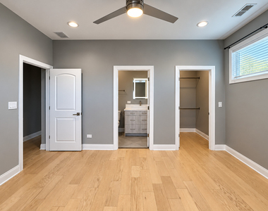 4950 S Michigan Avenue - Photo Thumbnail 16