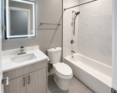 4950 S Michigan Avenue - Photo Thumbnail 9