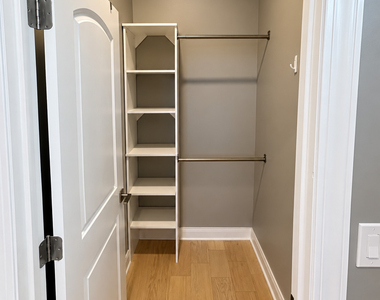 4950 S Michigan Avenue - Photo Thumbnail 18