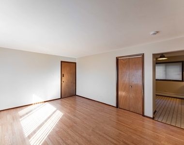 1440 Marengo Avenue - Photo Thumbnail 3