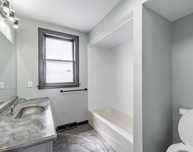 75 W 23rd Street - Photo Thumbnail 11