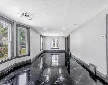 75 W 23rd Street - Photo Thumbnail 6