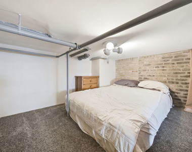 824 W Superior Street - Photo Thumbnail 6