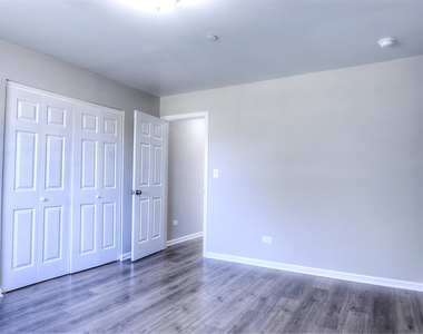 7803 Woodward Avenue - Photo Thumbnail 14