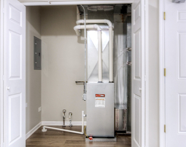 7803 Woodward Avenue - Photo Thumbnail 7