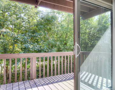 7803 Woodward Avenue - Photo Thumbnail 16