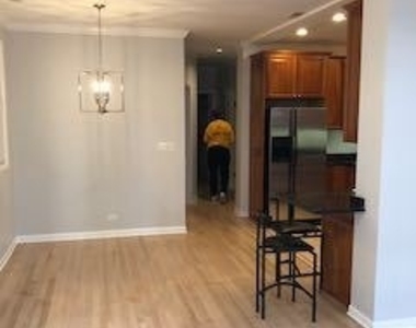 939 W Montana Street - Photo Thumbnail 10