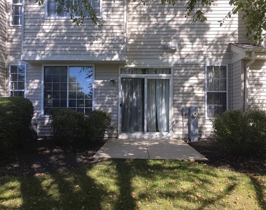 2202 Claremont Lane - Photo Thumbnail 27
