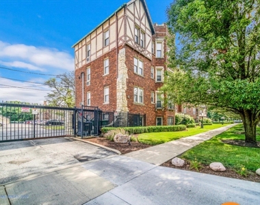 10927 S Longwood Drive - Photo Thumbnail 33