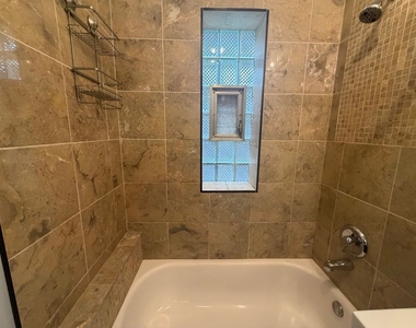 10927 S Longwood Drive - Photo Thumbnail 22