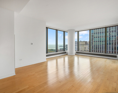 60 E Monroe Street - Photo Thumbnail 7