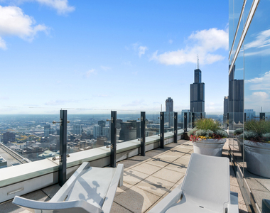 60 E Monroe Street - Photo Thumbnail 20