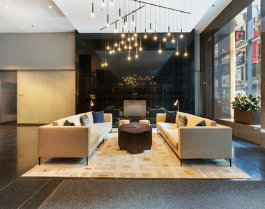 60 E Monroe Street - Photo Thumbnail 23