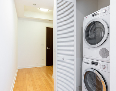 60 E Monroe Street - Photo Thumbnail 16