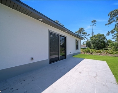 1009 Moore Avenue - Photo Thumbnail 19