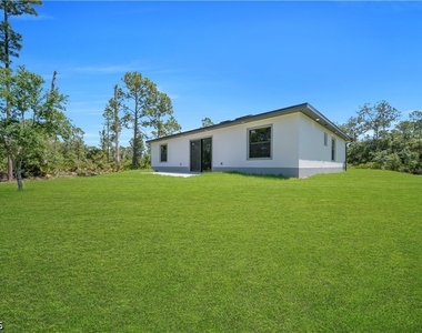 1009 Moore Avenue - Photo Thumbnail 20