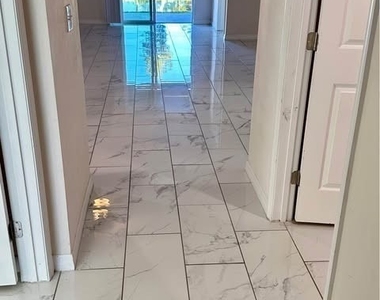3309 Sw 15th Place - Photo Thumbnail 10