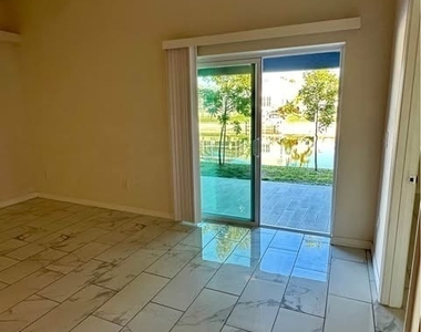 3309 Sw 15th Place - Photo Thumbnail 14