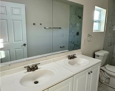 3309 Sw 15th Place - Photo Thumbnail 21